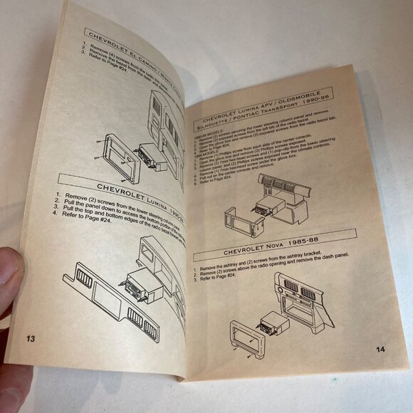 99-4544 /AW-444GM General Motors GM Radio Stereo Installation Instructions 82-96 - Picture 3 of 5